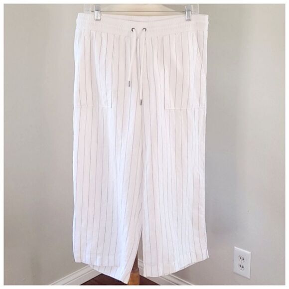 Athleta White and Grey Stripe Bali Linen Crop Pants - Picture 2 of 9